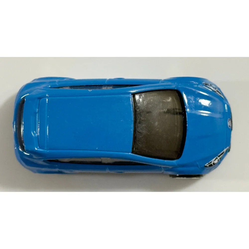 Hot Wheels Ford Focus RS Kids 1:64 Blue Die-Cast Toy Car 2016 DHP07